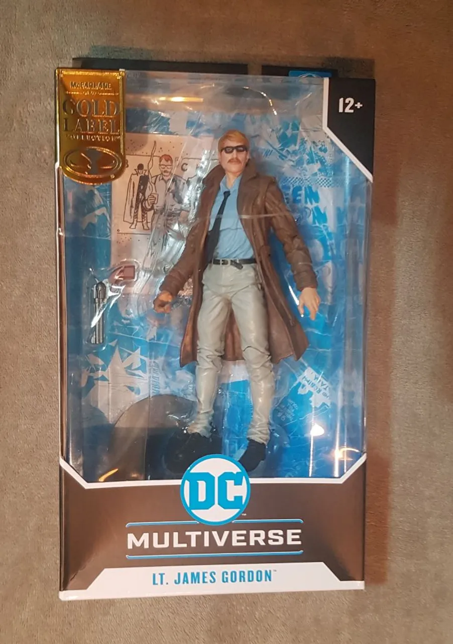 Gordon James Tenente Lt. Batman Year One Mcfarlane DC Multiverse