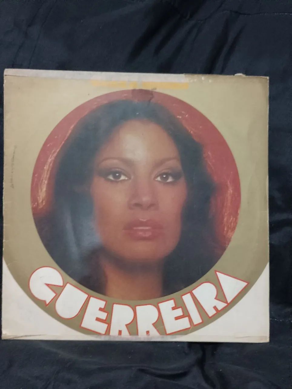Disco de Vinil - Clara Nunes - Guerreira