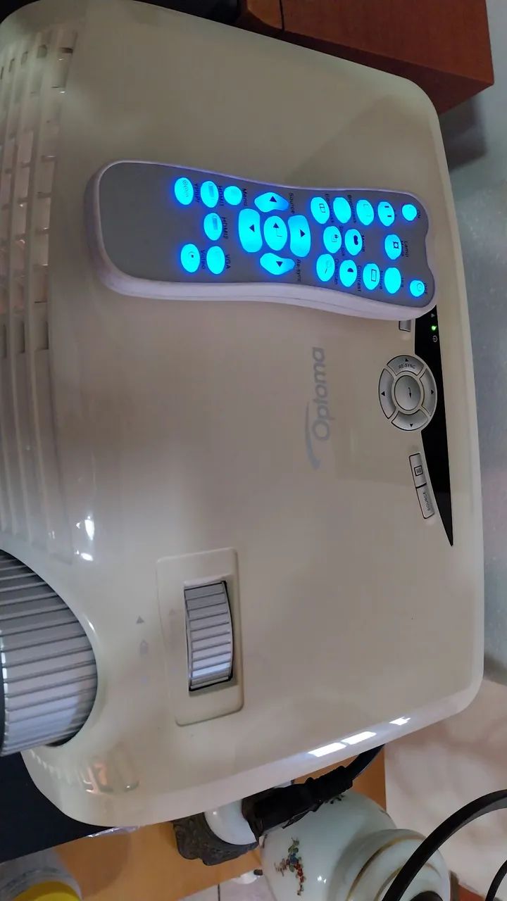 Projetor optoma hb20  semi novo. - Foto 5
