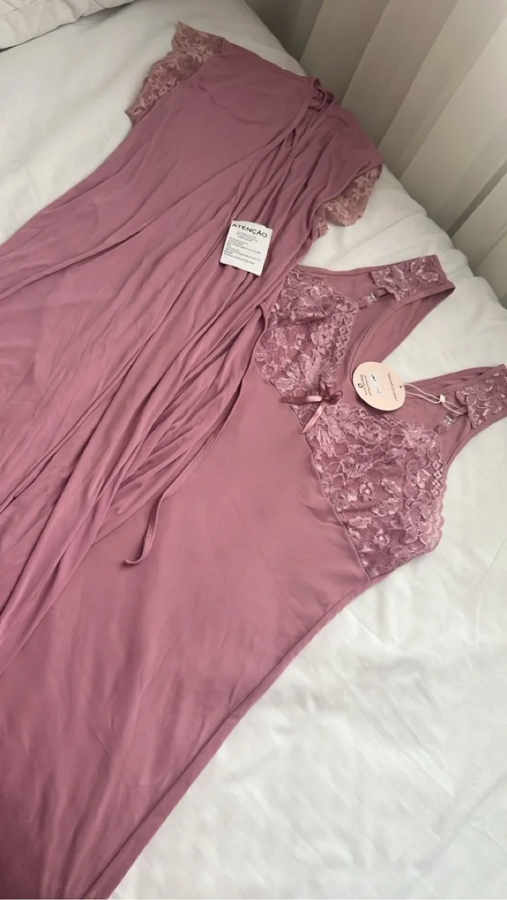Camisola e Robe de Seda Rosa - Novo