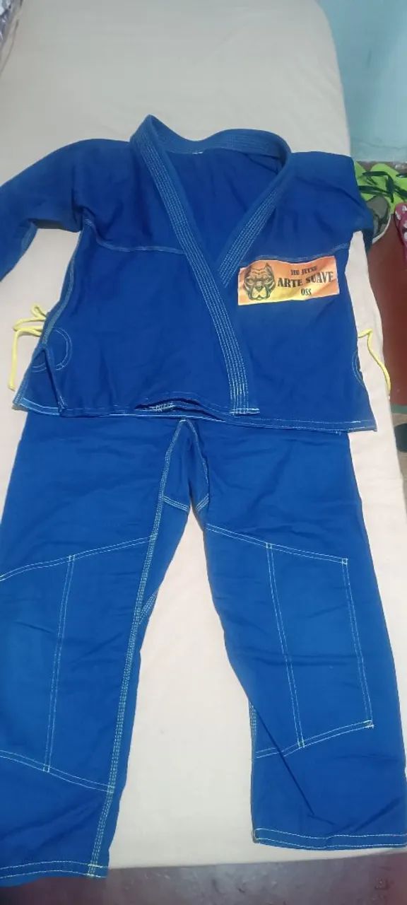 Kimono de Jiu-Jitsu Azul - Arte Suave