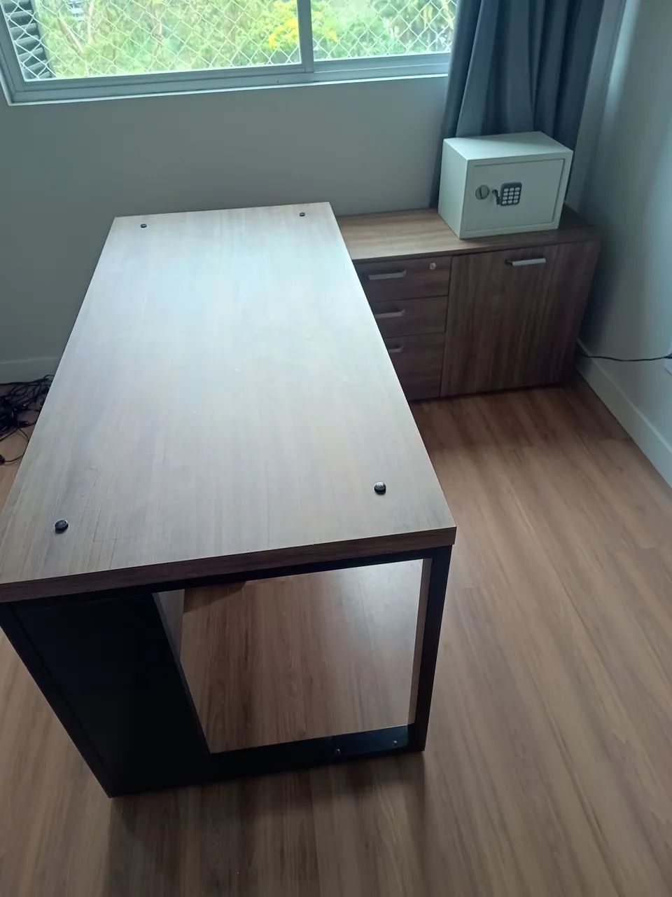 Office Desk64253353833730121