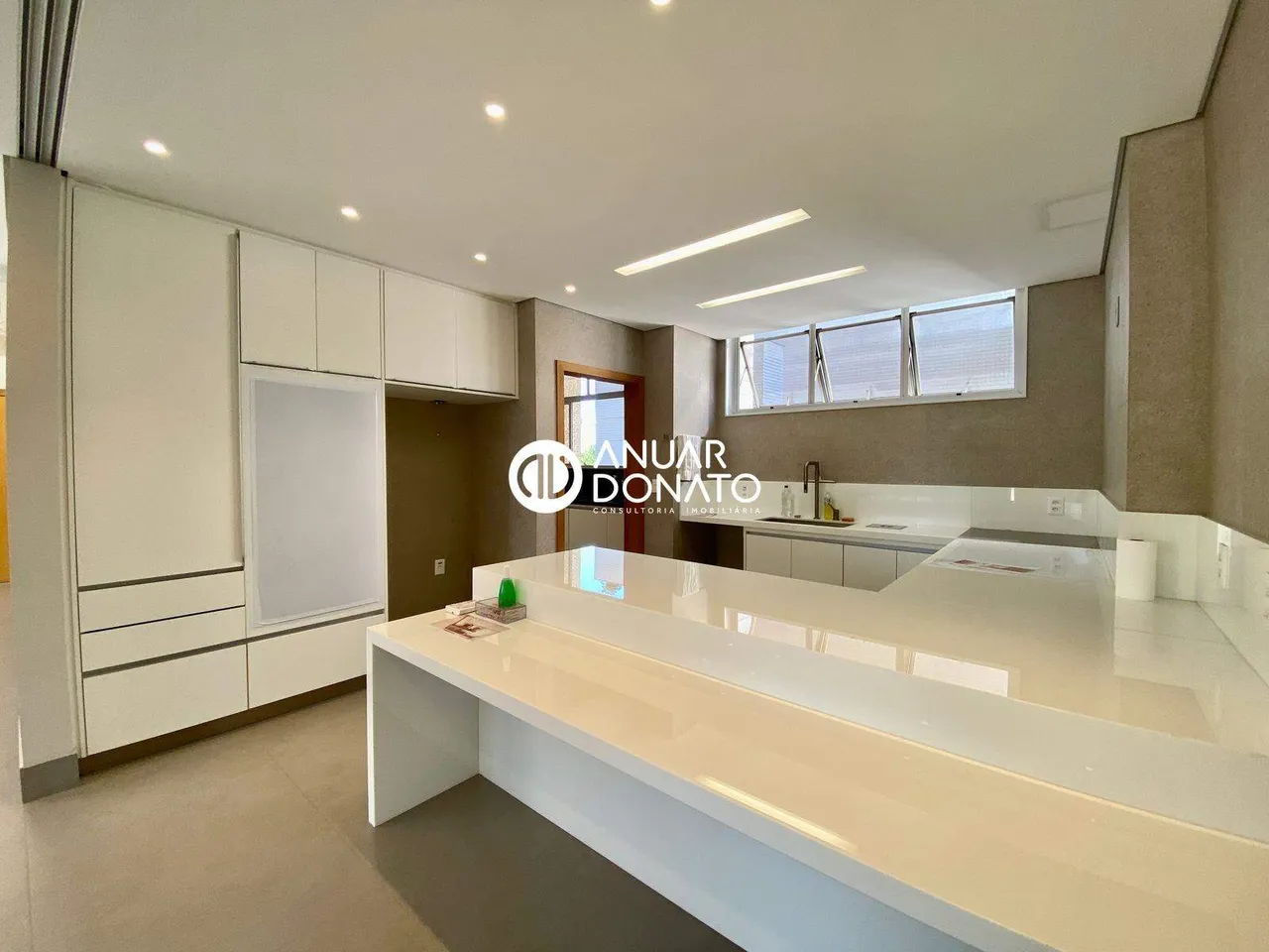 Santo Agostinho - Apartamento 4 quartos à venda na Anuar Donato