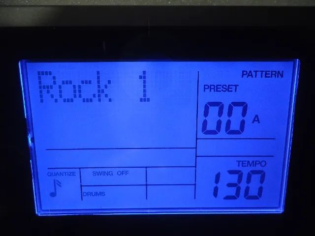 Bateria Alesis Sr18 100% Funcionando , Programada E C/ Pedal Duplo !!! - Foto 2