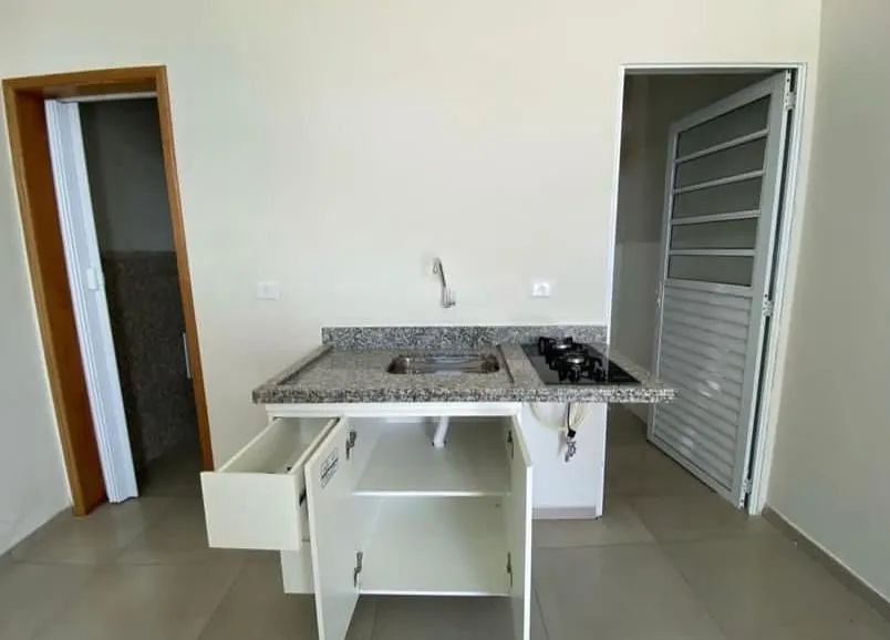 Aluga-se Kitnet Nova (incluso água, luz e Net) - Foto 2