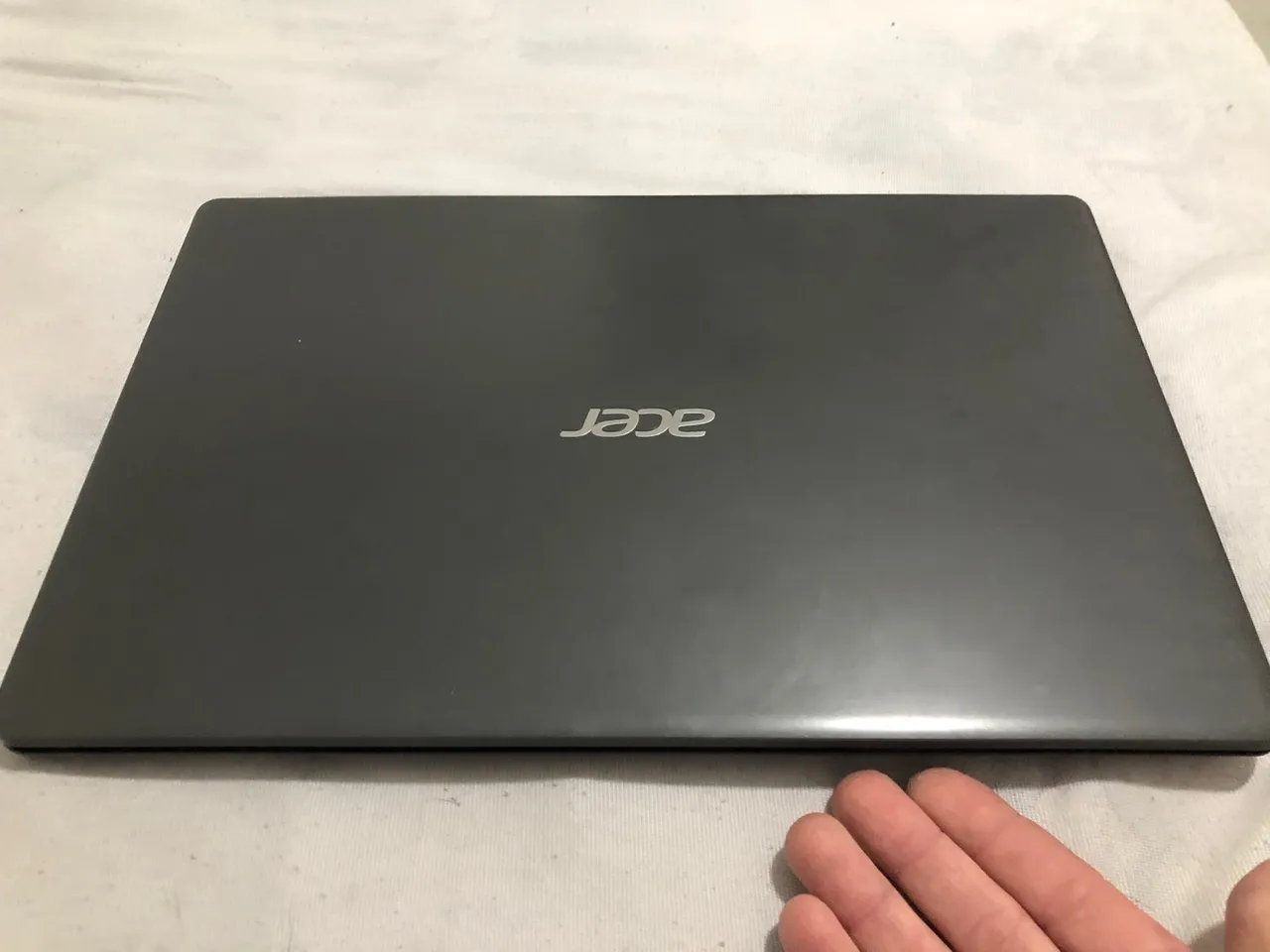 Notebook Acer Aspire 3. Usado