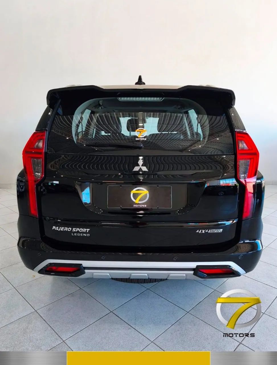Pajero Sport LEGEND 2024 - Foto 4