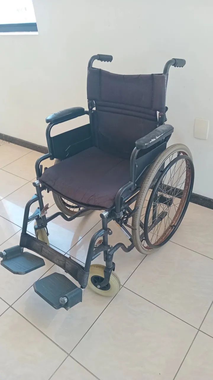 Cadeira de Rodas para até 100kh