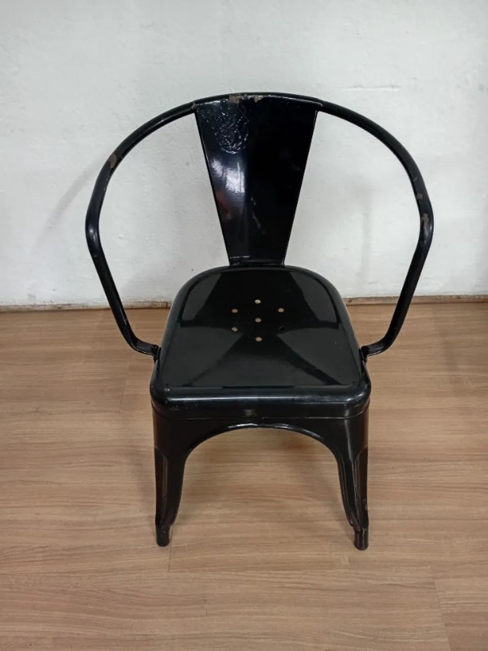 Cadeira Fixa Design Tolix com Braços Metal - Foto 5