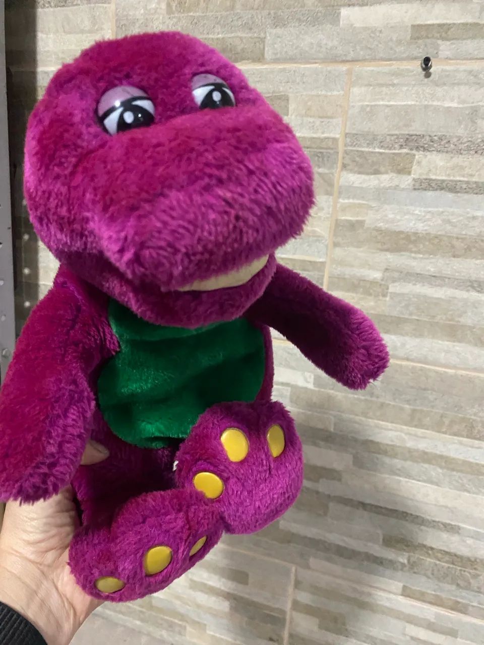 Pelúcia do boneco Clássico do Barney o Dinossauro 