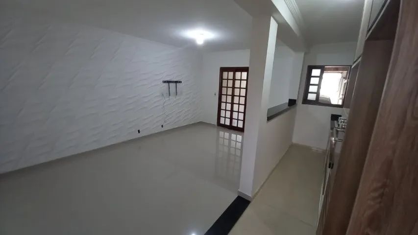 Aluga-se Casa de 3 Quartos com Suíte no Bosque dos Eucaliptos