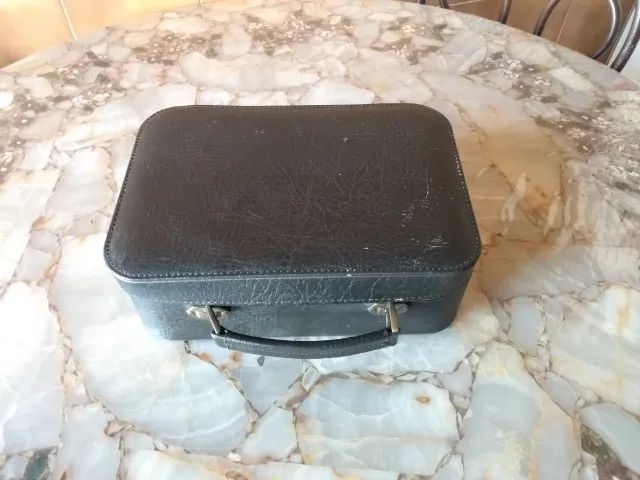 EQUIPAMENTO MÉDICO