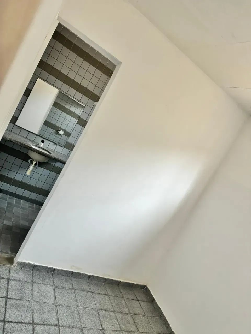 Imóvel para venda possui 180 metros quadrados com 2 quartos em Fátima - Teresina - PI - Foto 7