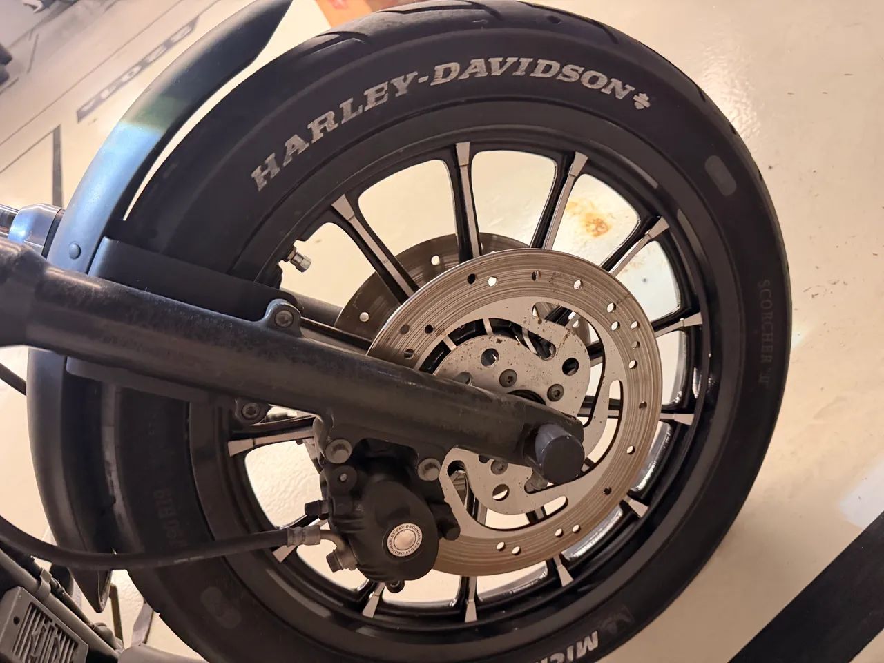 Harley Davidson 883 36mil KM - Foto 5