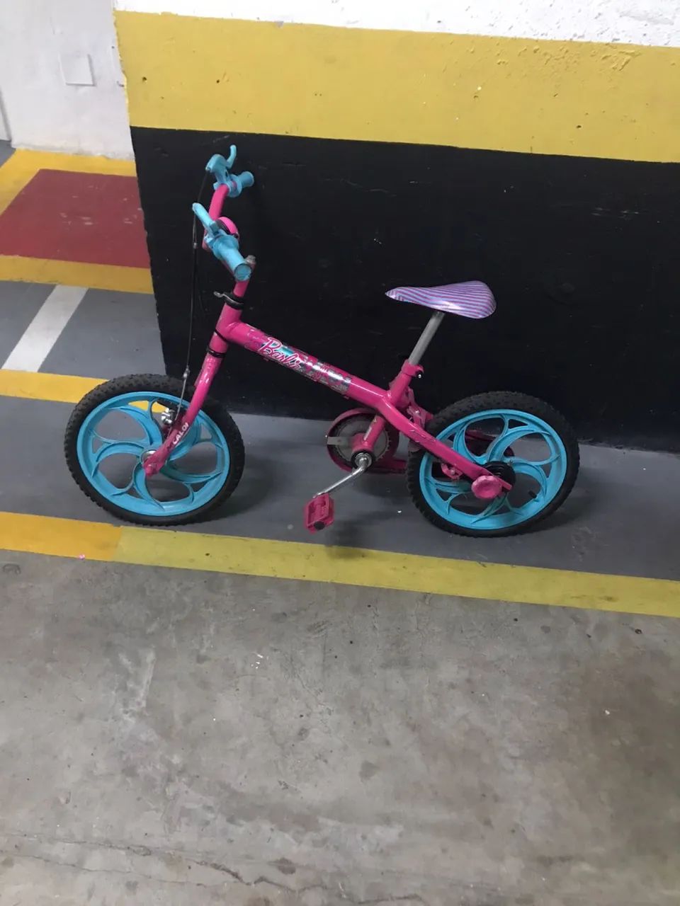 Bicicleta aro 10 Barbie - Foto 4