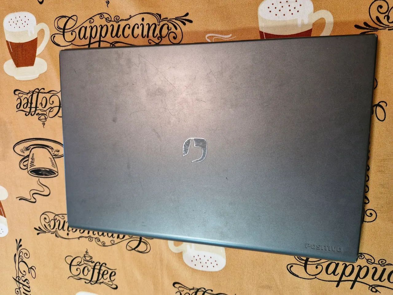 Notebook por $330 - Foto 4