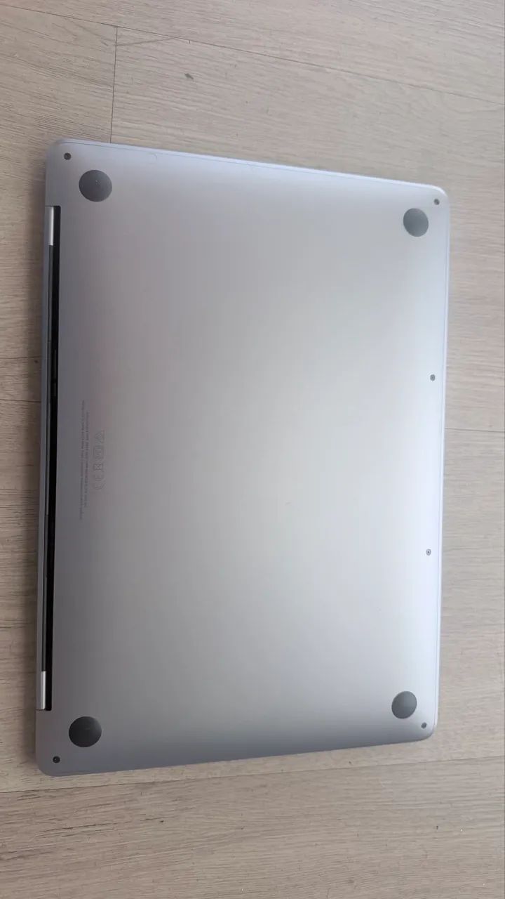 MacBook PRO M2 2022 - Foto 4