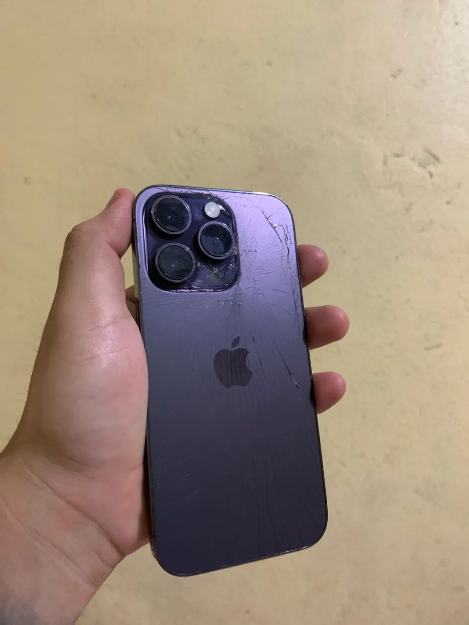 iPhone 14 Pro - Foto 2