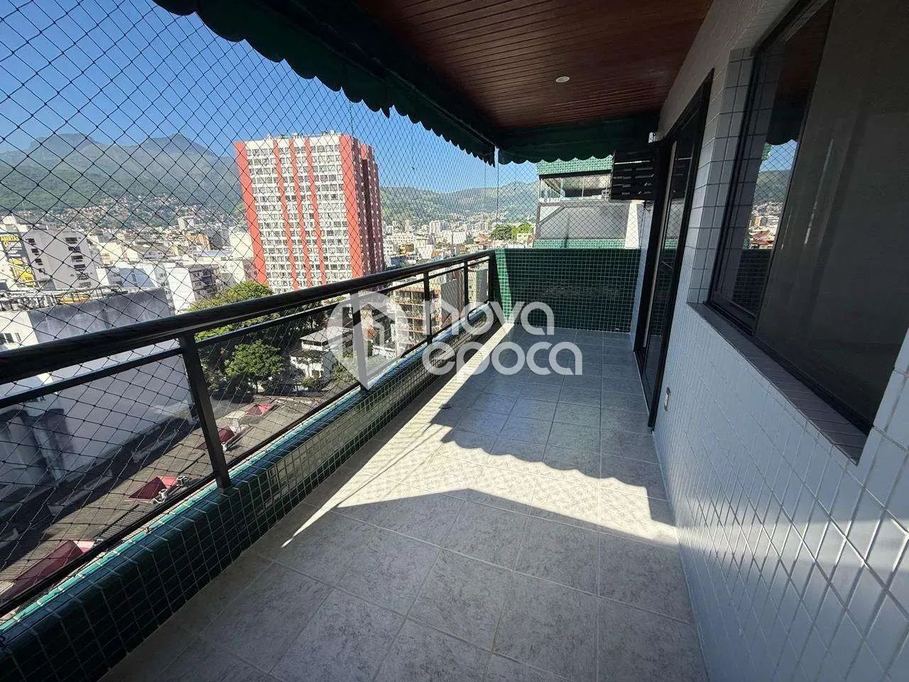 Méier | Cobertura 4 quartos, sendo 1 suite