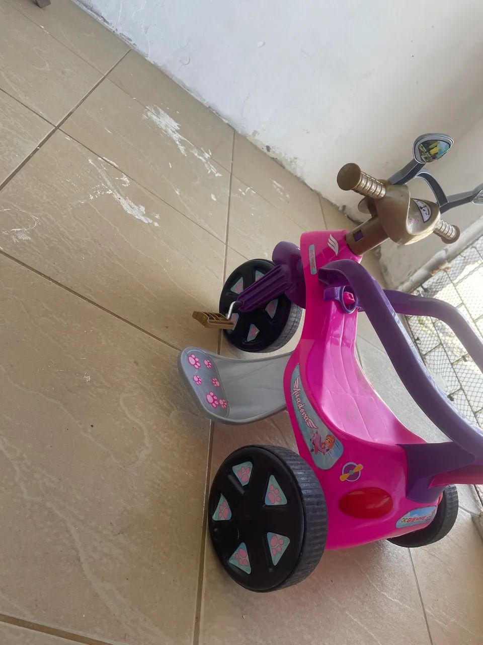 Carrinho pra passeio ( triciclo) - Foto 3