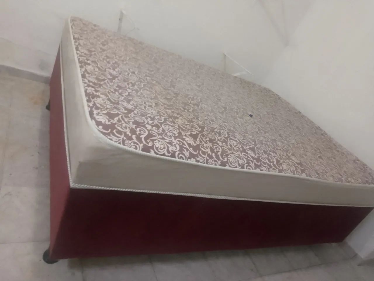 Cama box casal 