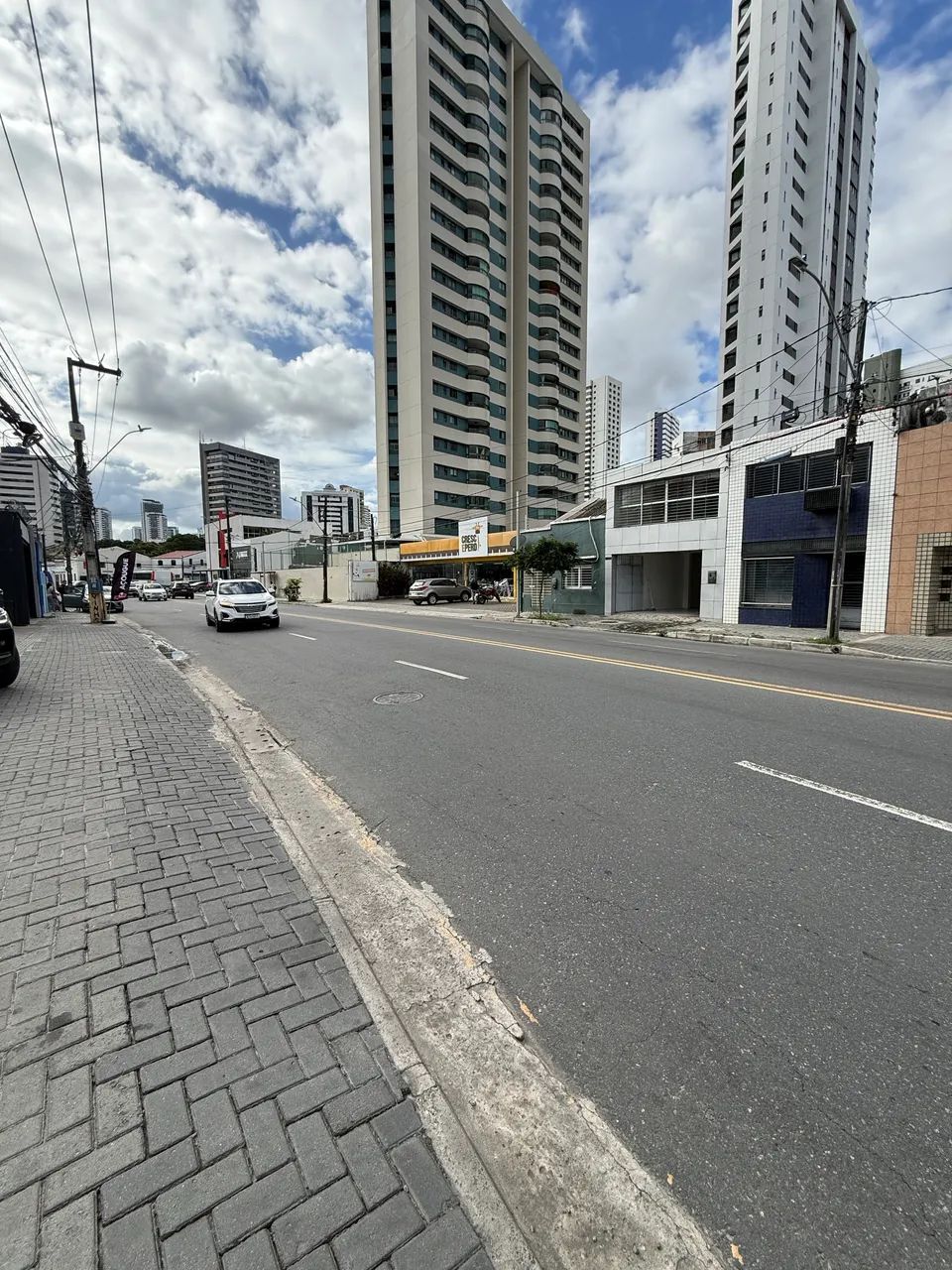 Loja / prédio comercial na Av. 17 de Agosto, 207 m² - Foto 3