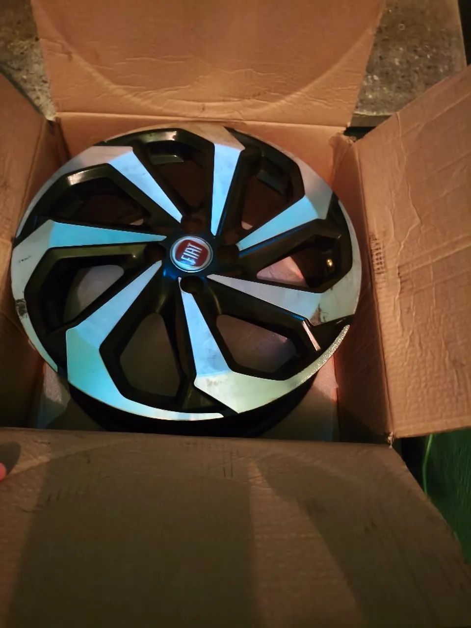 Rodas aro 17 com detalhes furação 4 - Foto 2