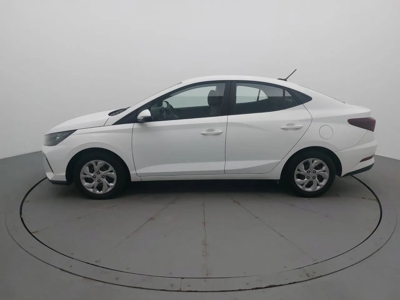 Hyundai HB20S Comfort Plus 1.0 TB Flex 12V Mec., foto 2 de 18