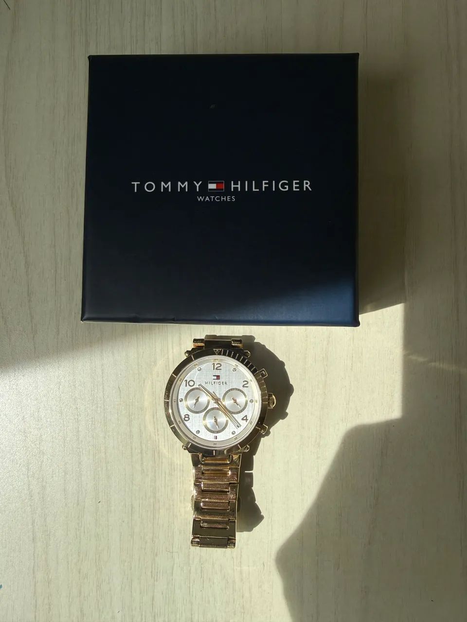 Relógio Tommy Hilfiger Feminino Aço Dourado