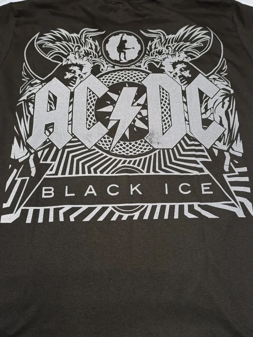 Camiseta AC/DC Black ice - Foto 2