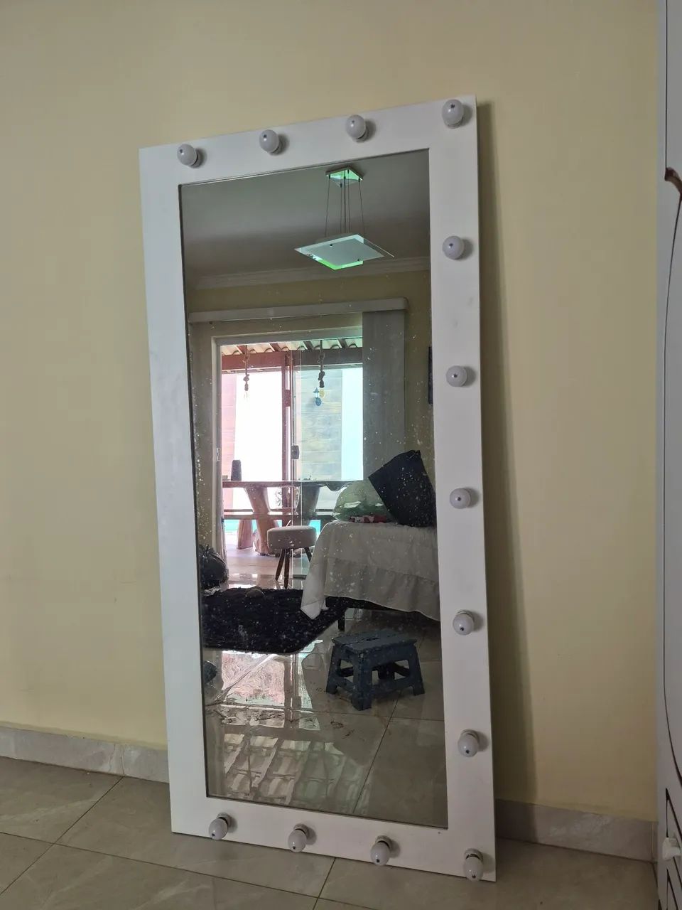 Espelho com lâmpadas, 170cm  x 80 cm - Foto 2