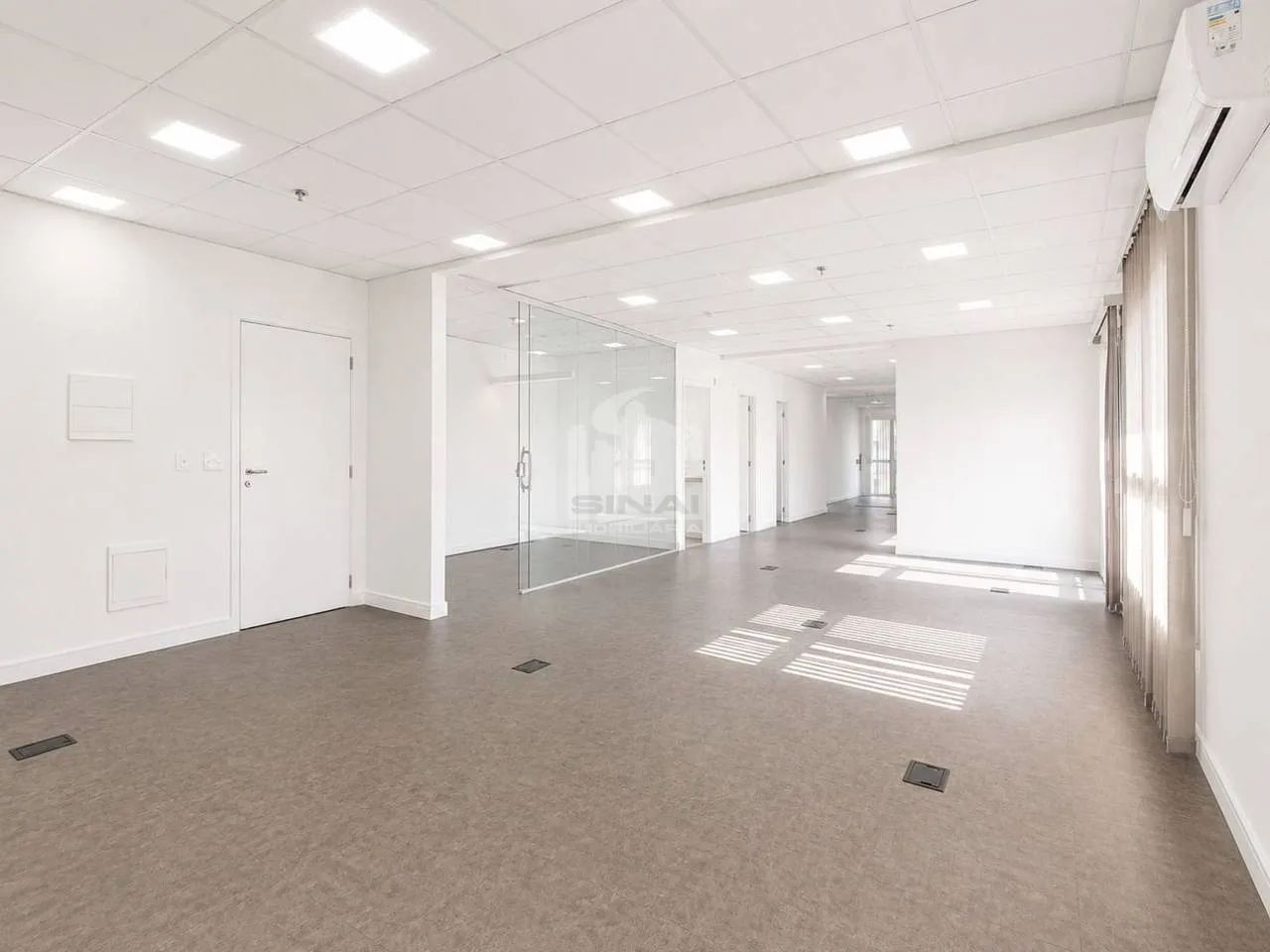 Conjunto comercial na Barra Funda | 183 m² | 4 vagas - Foto 3