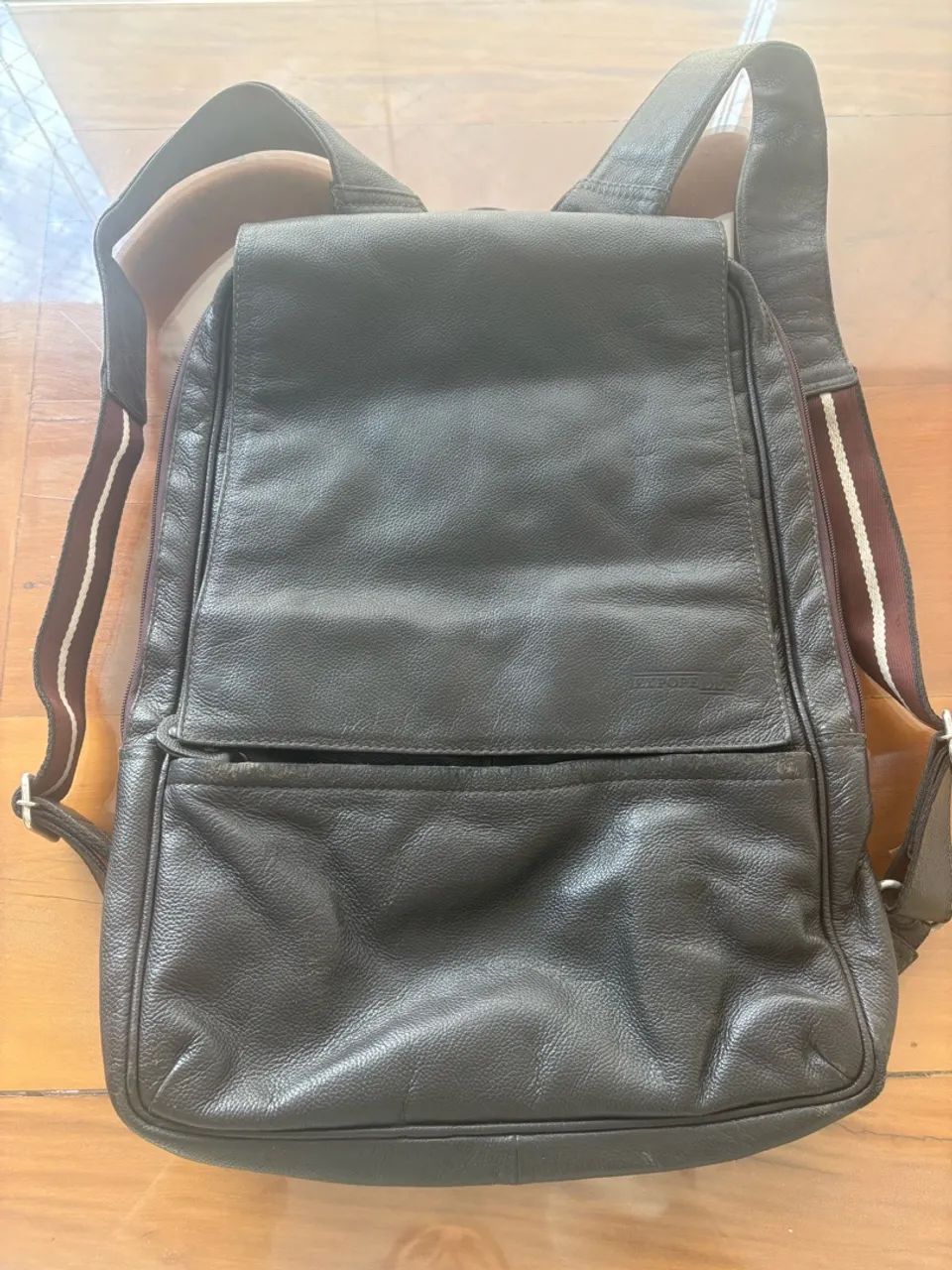 Mochila em couro - Ótimo estado!