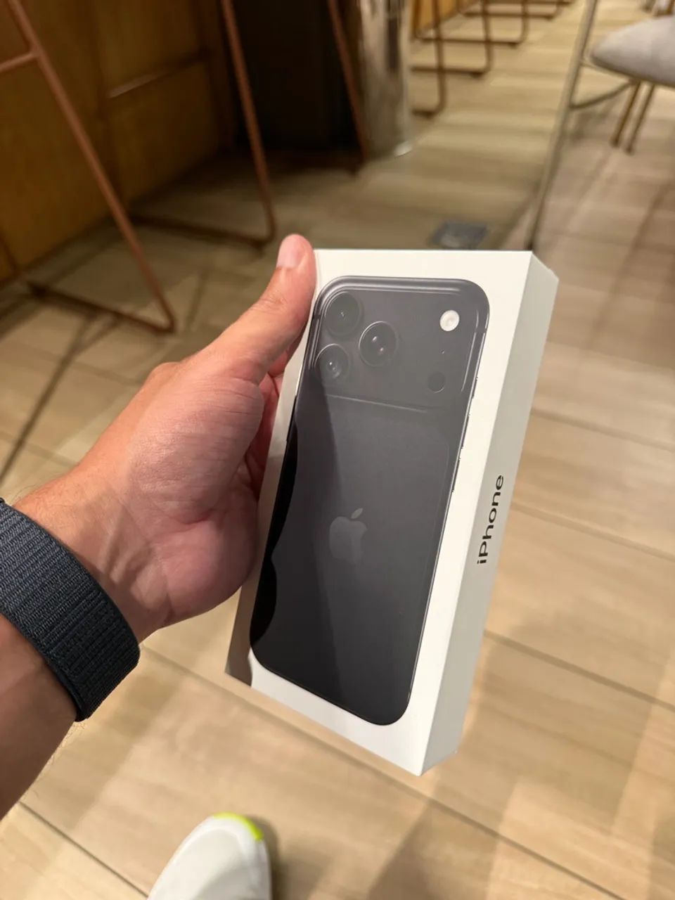 iPhone 18 Pro 256gb Preto - Foto 3