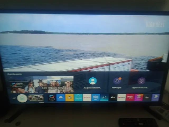 Tv Smartv 32 polegadas Samsung R$ 700