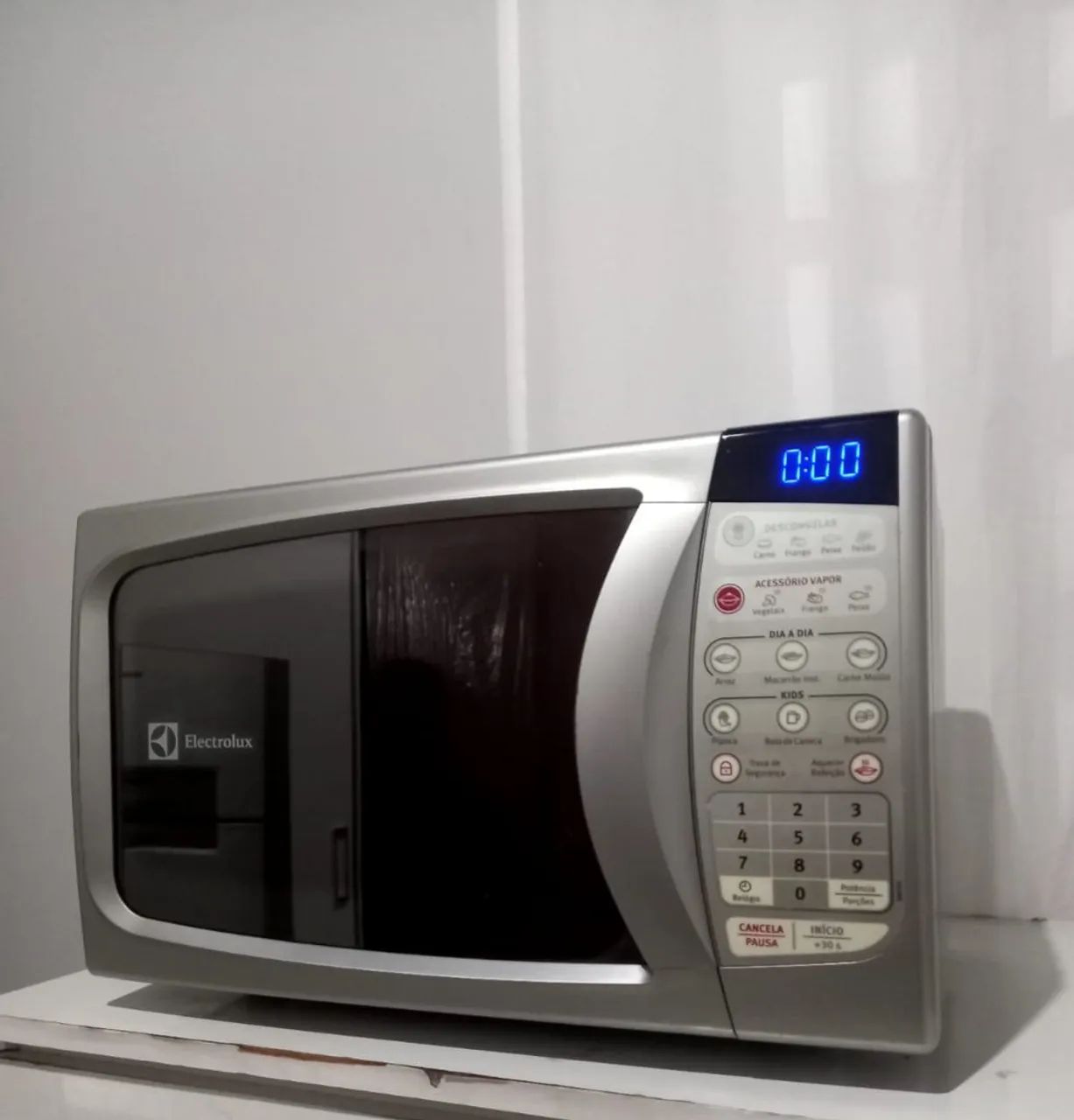 Microondas Electrolux 20l espelhado 