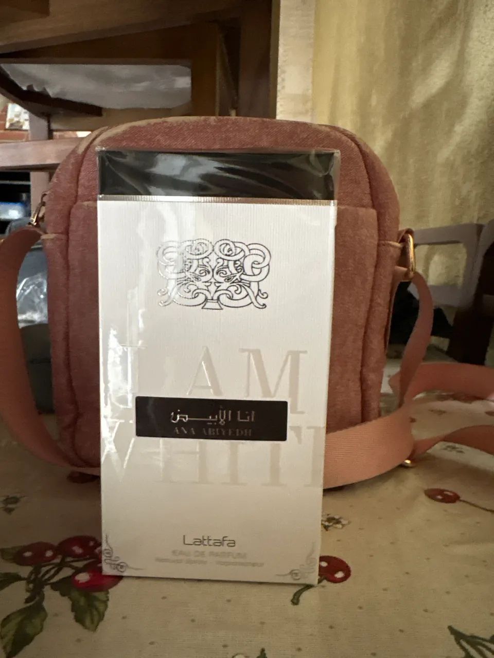 Perfume Ana Abiyedh