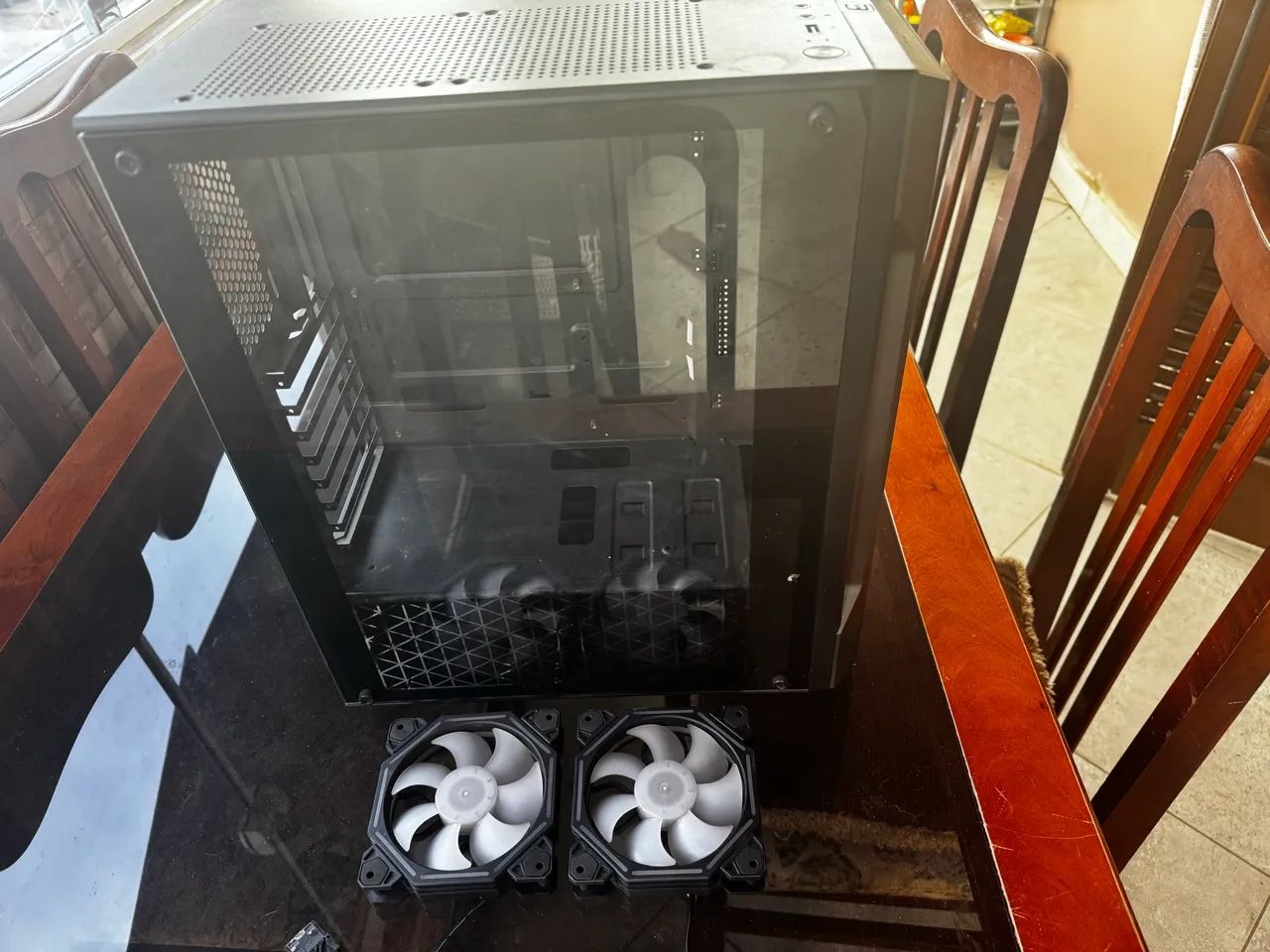 Gabinete para PC iluminação frontal com 2 Fan Warrior - Foto 2