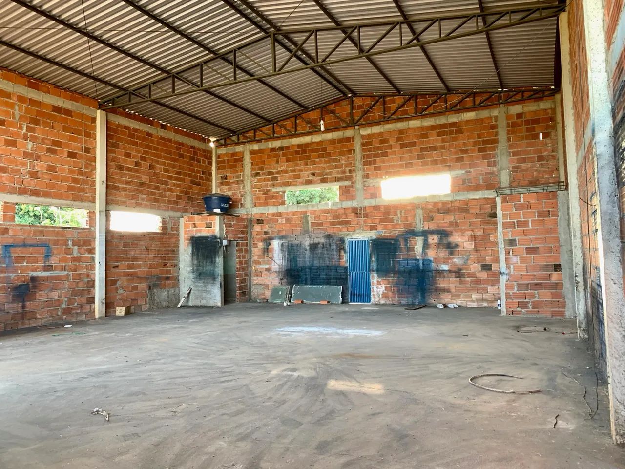 Galpão 180mt / Lote 450mt - Av. I - Aureny 3 - Foto 5