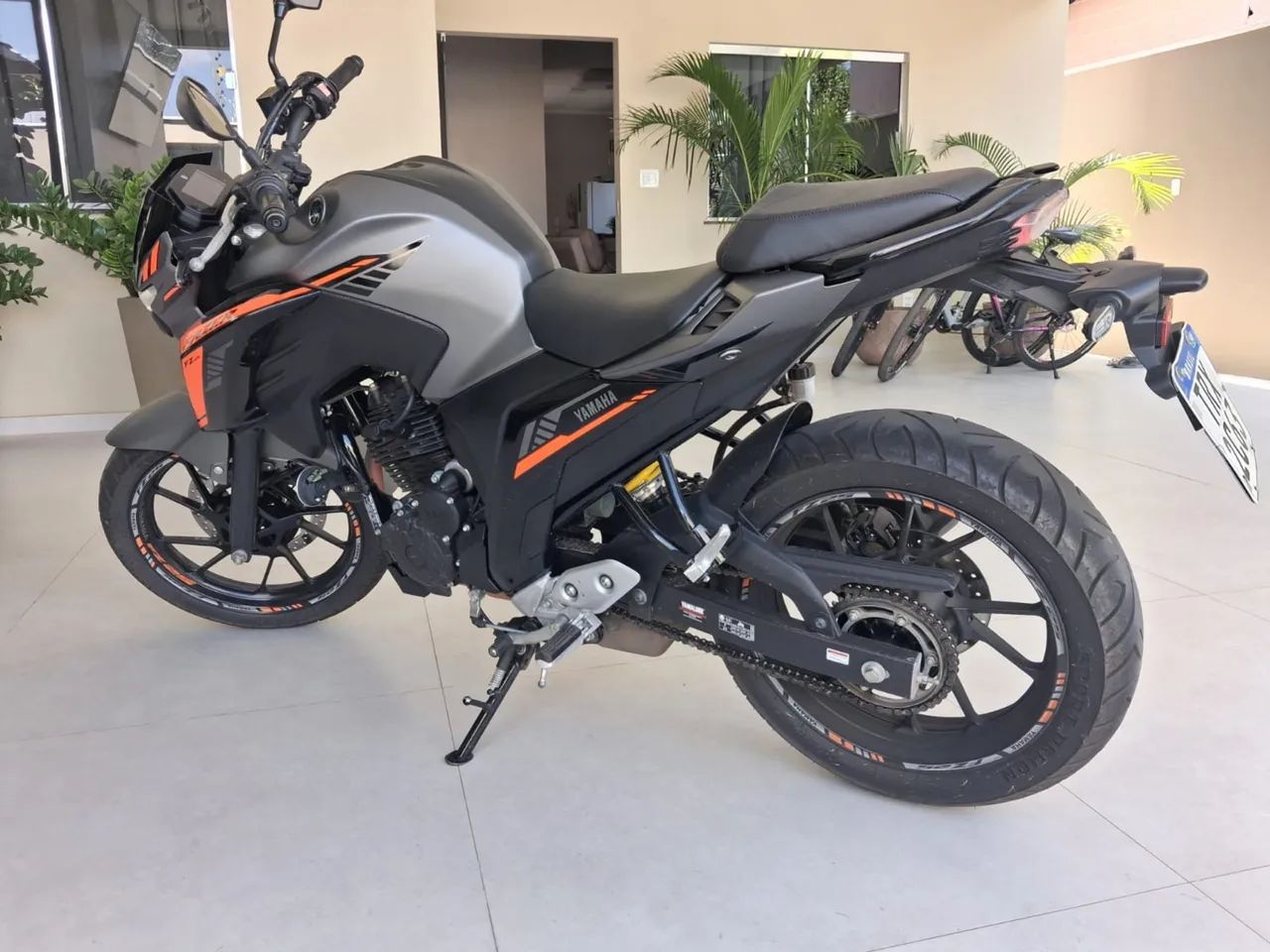 Vendo Fazer 250 2025 - Foto 4