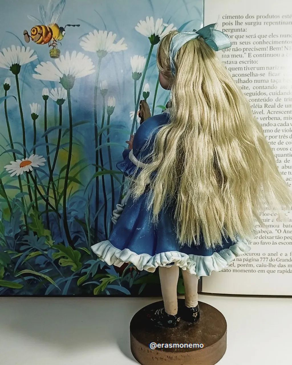 Alice no país das maravilhas boneca  - Foto 3