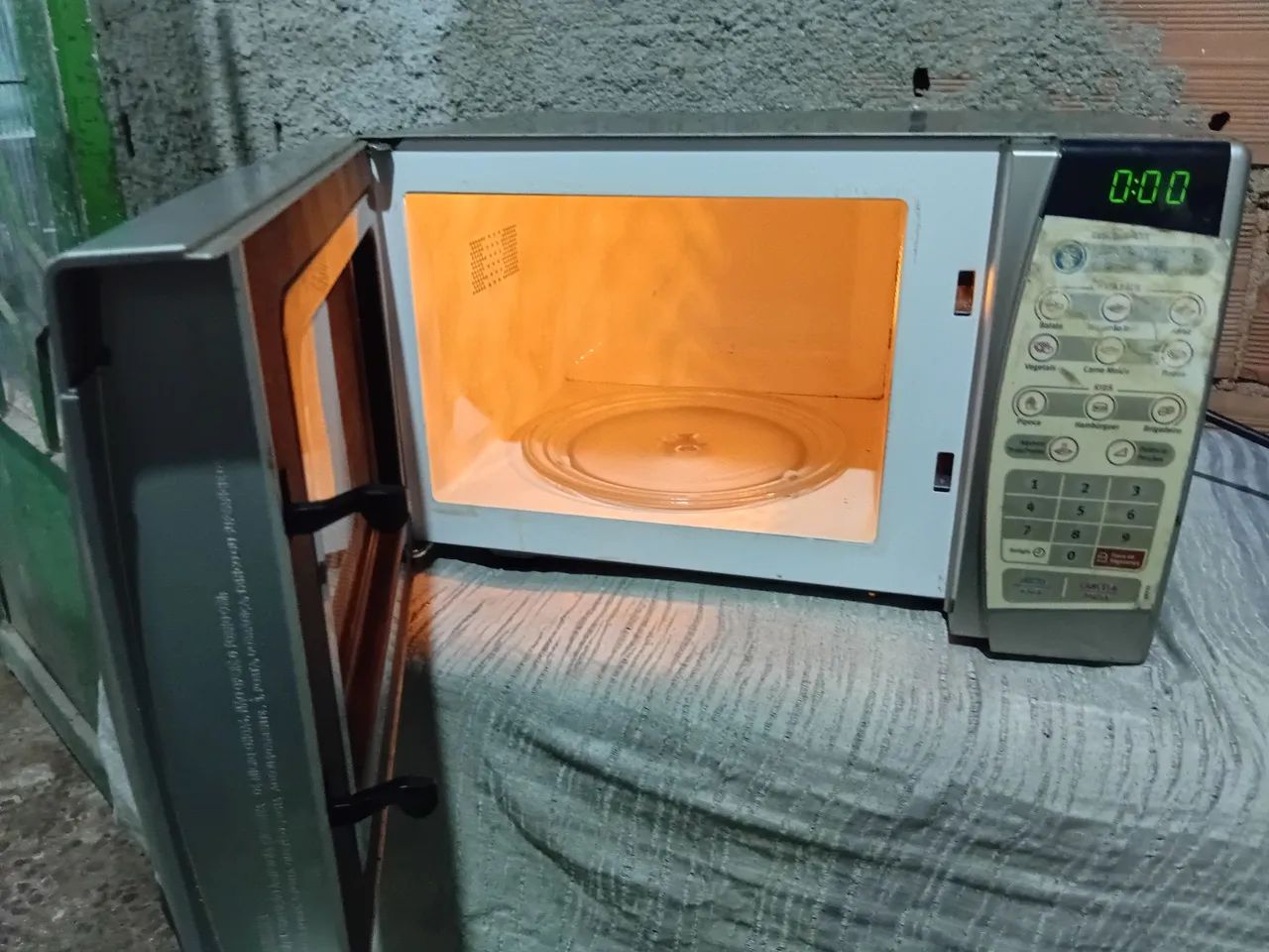 Micro-ondas Electrolux 21litros 110volts  - Foto 3