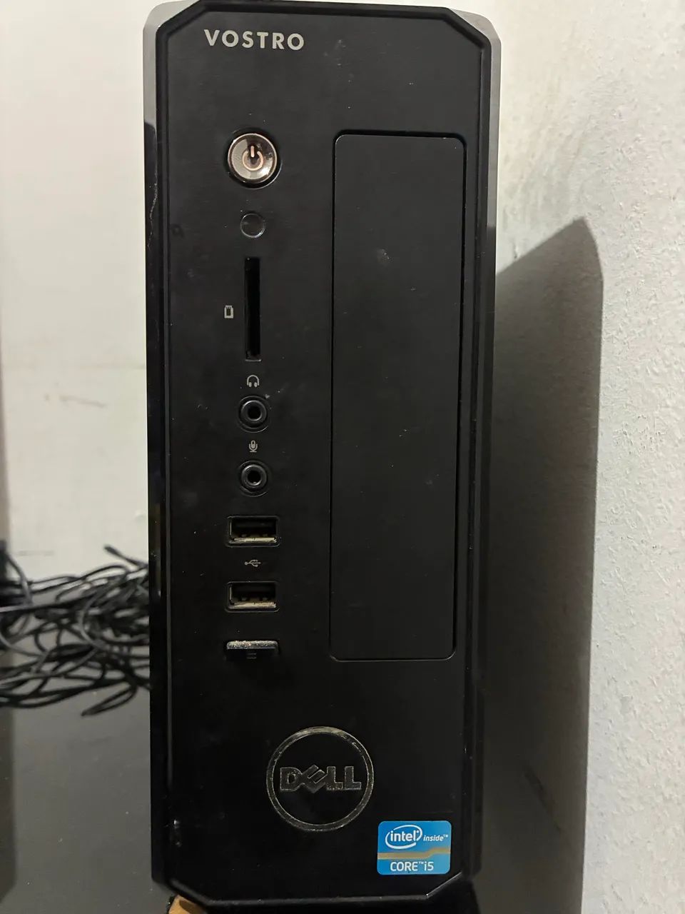 Computador Desktop DELL Vostro 270s i5 6gb RAM e Hd 2TB