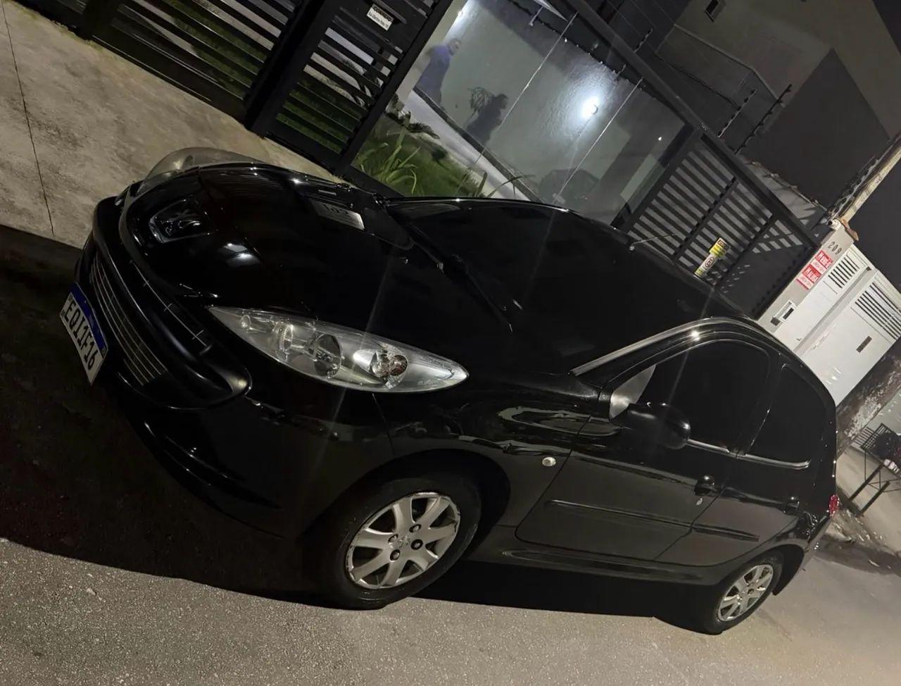 Peugeot 207 207 XR 1.4 FLEX 8V 5P 2011