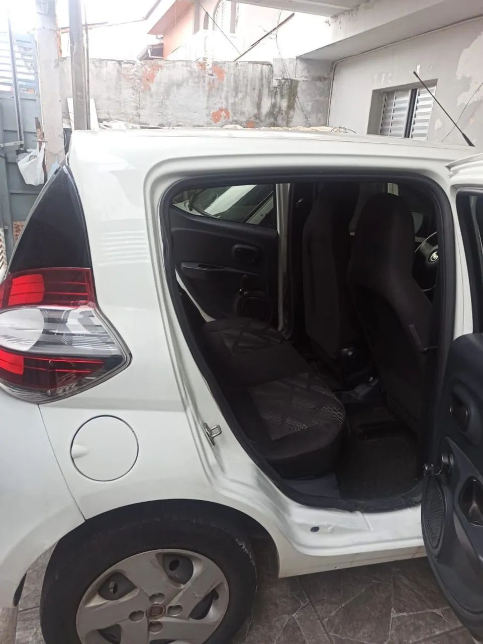 Fiat Mobi Easy ON 1.0 Fire Flex 5P. 2017 - Foto 3
