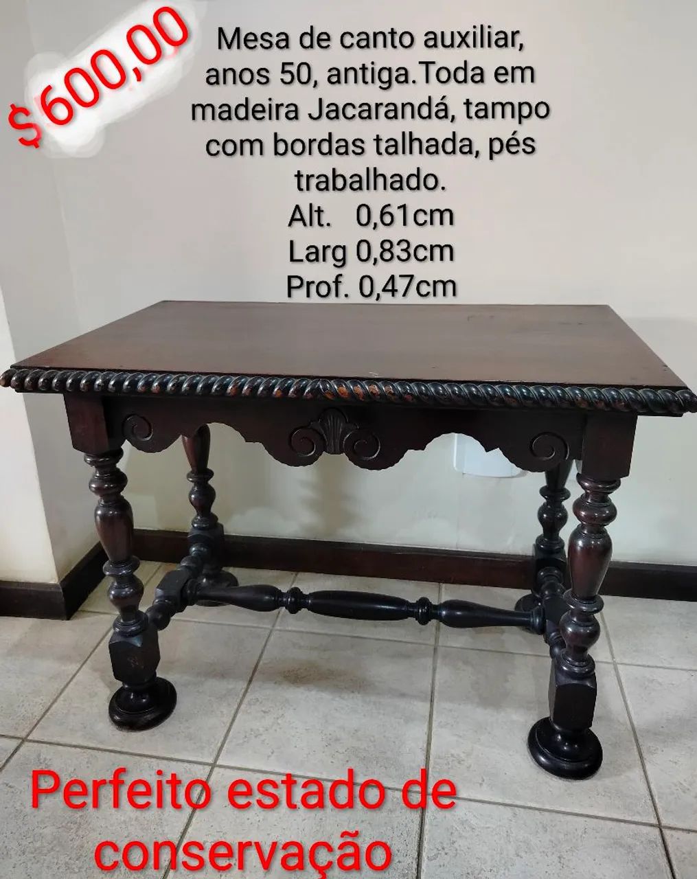 Mesa auxiliar/canto/decora. Antiga.