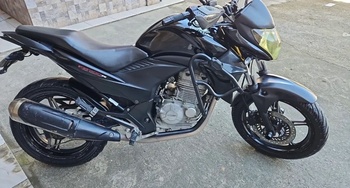 CB 300R  - Foto 3