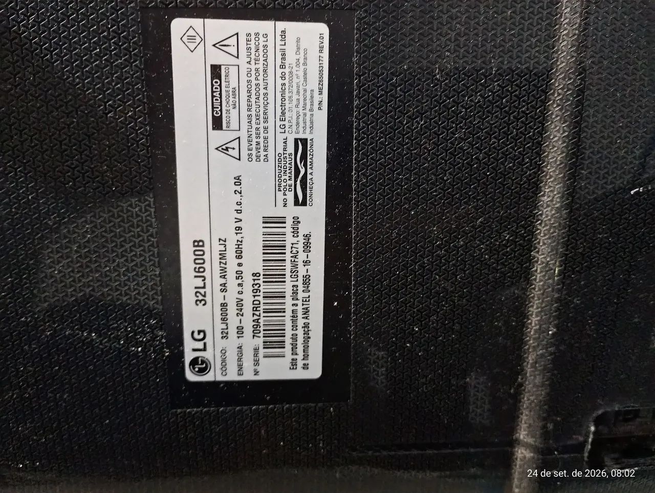 Vendo tv 32 p com wi-fi integrado e sintonizado