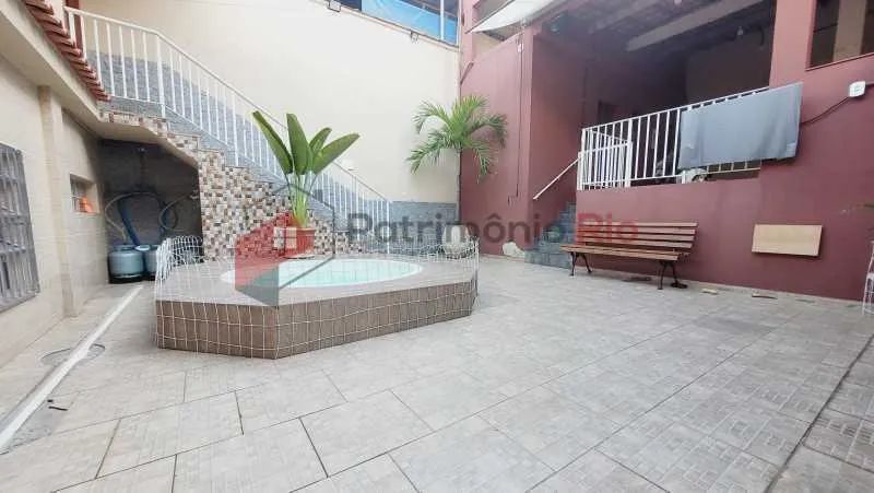 Casa bifamiliar com quintal piscina e churrasqueira! - Foto 3