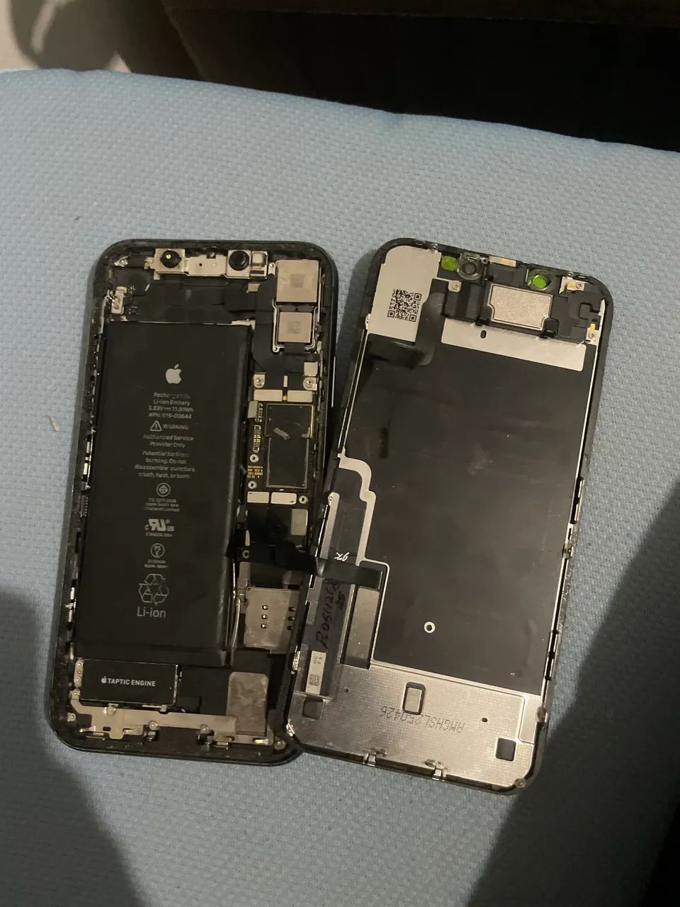 Celular iPhone 11 com placa estragada não liga  - Foto 2